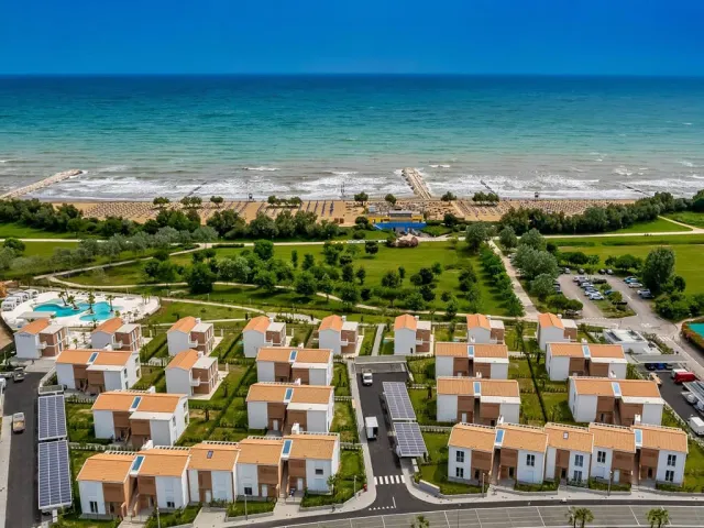 Resort pet friendly al mare a Caorle, unità abitative con giardino privato recintato Resort pet friendly al mare a Caorle, unità abitative con giardino privato recintato
